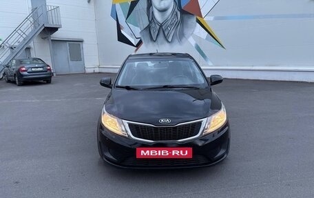 KIA Rio III рестайлинг, 2015 год, 1 000 000 рублей, 8 фотография