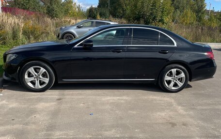 Mercedes-Benz E-Класс, 2018 год, 2 200 000 рублей, 5 фотография