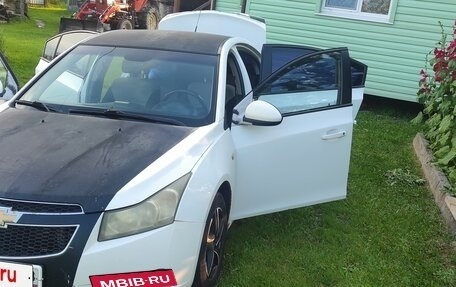 Chevrolet Cruze II, 2011 год, 450 000 рублей, 10 фотография