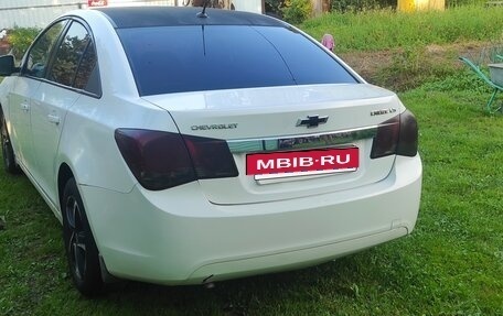Chevrolet Cruze II, 2011 год, 450 000 рублей, 6 фотография