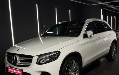 Mercedes-Benz GLC, 2016 год, 3 000 000 рублей, 1 фотография