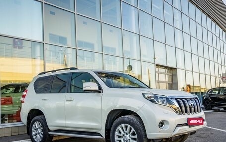 Toyota Land Cruiser Prado 150 рестайлинг 2, 2015 год, 3 898 000 рублей, 1 фотография