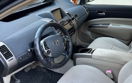 Toyota Prius, 2007 год, 650 000 рублей, 12 фотография
