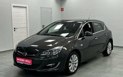Opel Astra J, 2013 год, 730 000 рублей, 1 фотография