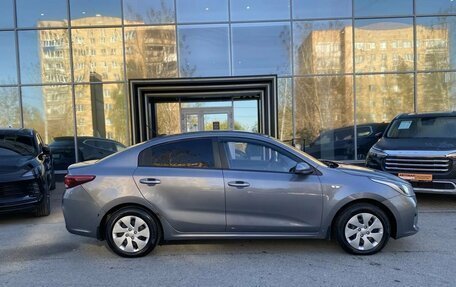 KIA Rio IV, 2017 год, 929 000 рублей, 8 фотография
