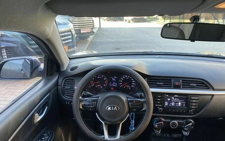 KIA Rio IV, 2017 год, 929 000 рублей, 16 фотография