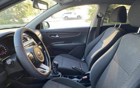 KIA Rio IV, 2017 год, 929 000 рублей, 24 фотография