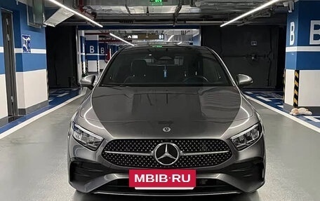 Mercedes-Benz A-Класс, 2024 год, 3 500 700 рублей, 2 фотография