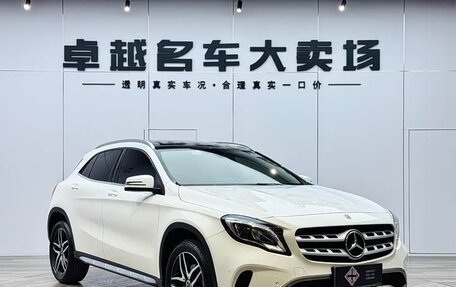 Mercedes-Benz GLA, 2018 год, 1 660 000 рублей, 3 фотография