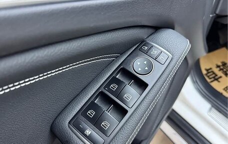 Mercedes-Benz GLA, 2018 год, 1 660 000 рублей, 16 фотография