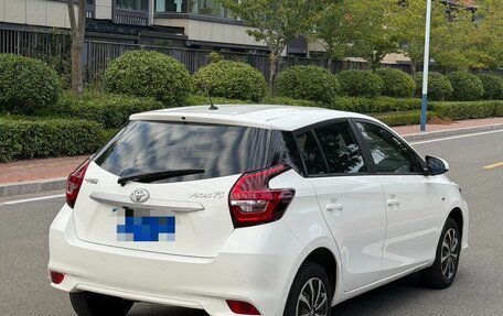 Toyota Vios III, 2022 год, 1 000 000 рублей, 6 фотография