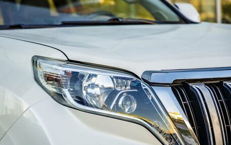 Toyota Land Cruiser Prado 150 рестайлинг 2, 2015 год, 3 898 000 рублей, 11 фотография