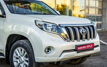 Toyota Land Cruiser Prado 150 рестайлинг 2, 2015 год, 3 898 000 рублей, 10 фотография