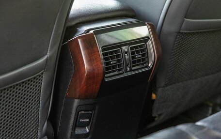 Toyota Land Cruiser Prado 150 рестайлинг 2, 2015 год, 3 898 000 рублей, 26 фотография