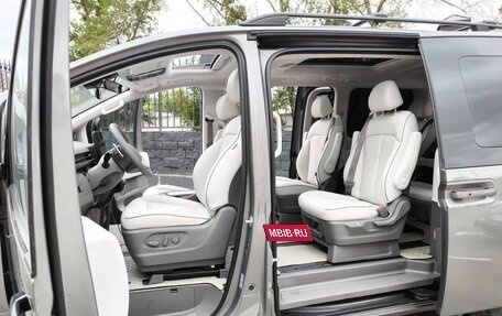 Hyundai Staria, 2021 год, 5 100 000 рублей, 4 фотография
