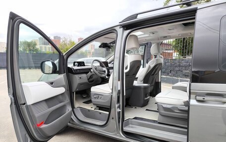 Hyundai Staria, 2021 год, 5 100 000 рублей, 8 фотография