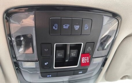 Hyundai Staria, 2021 год, 5 100 000 рублей, 21 фотография
