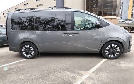 Hyundai Staria, 2021 год, 5 100 000 рублей, 33 фотография
