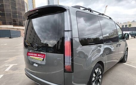 Hyundai Staria, 2021 год, 5 100 000 рублей, 34 фотография