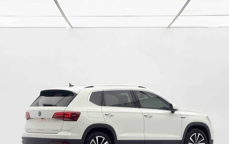 Volkswagen Tharu, 2022 год, 1 590 000 рублей, 2 фотография