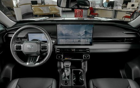 Toyota RAV4, 2026 год, 4 550 000 рублей, 20 фотография