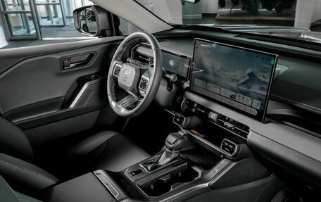 Toyota RAV4, 2026 год, 4 550 000 рублей, 21 фотография