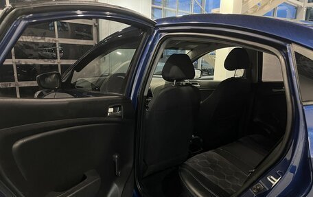 Hyundai Solaris II рестайлинг, 2016 год, 695 000 рублей, 24 фотография