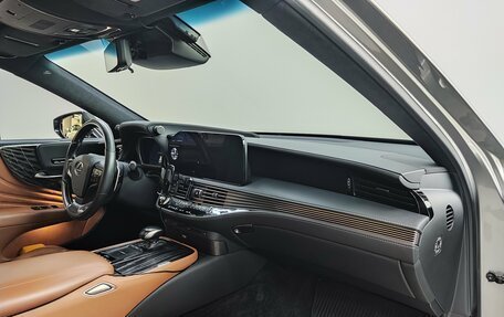 Lexus LS IV, 2021 год, 7 000 000 рублей, 18 фотография