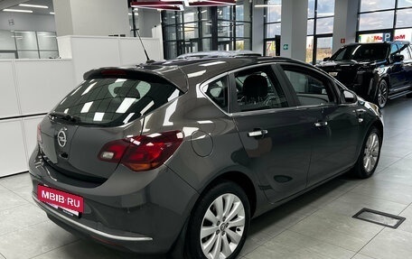 Opel Astra J, 2013 год, 730 000 рублей, 3 фотография