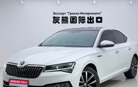 Skoda Superb III рестайлинг, 2024 год, 4 140 025 рублей, 1 фотография