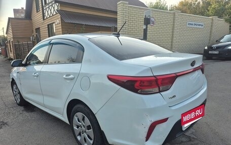 KIA Rio IV, 2019 год, 590 000 рублей, 2 фотография
