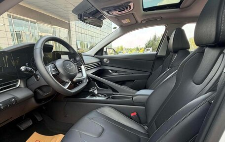 Hyundai Elantra, 2023 год, 1 500 001 рублей, 8 фотография