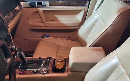 Volkswagen Touareg III, 2008 год, 1 750 000 рублей, 11 фотография