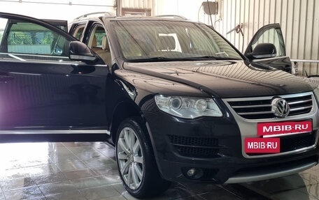 Volkswagen Touareg III, 2008 год, 1 750 000 рублей, 24 фотография
