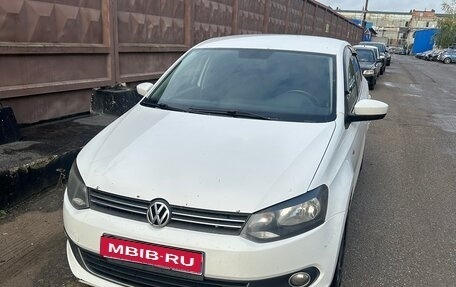 Volkswagen Polo VI (EU Market), 2010 год, 395 000 рублей, 1 фотография