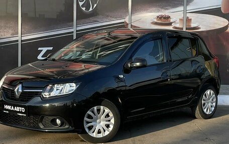 Renault Sandero II рестайлинг, 2015 год, 739 000 рублей, 1 фотография