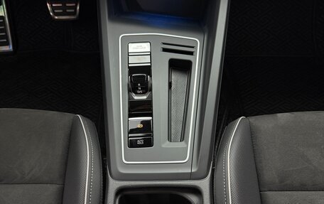 Volkswagen Golf VIII, 2022 год, 1 840 000 рублей, 19 фотография