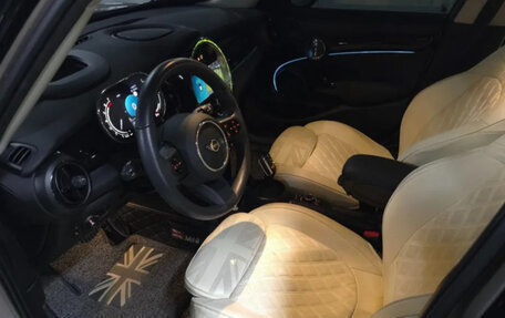 MINI Hatch, 2023 год, 1 857 000 рублей, 8 фотография