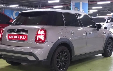 MINI Hatch, 2023 год, 1 857 000 рублей, 4 фотография