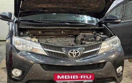 Toyota RAV4, 2014 год, 1 800 000 рублей, 3 фотография
