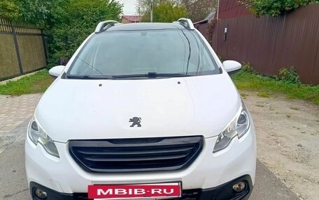 Peugeot 2008 II, 2014 год, 690 000 рублей, 2 фотография