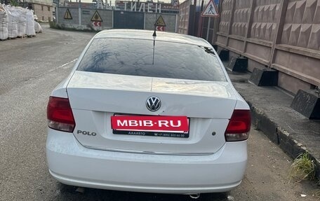 Volkswagen Polo VI (EU Market), 2010 год, 395 000 рублей, 3 фотография