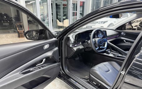 Hyundai Elantra, 2022 год, 1 912 000 рублей, 10 фотография