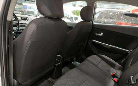KIA Rio III рестайлинг, 2014 год, 820 000 рублей, 15 фотография