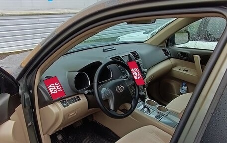 Toyota Highlander III, 2009 год, 2 400 000 рублей, 7 фотография