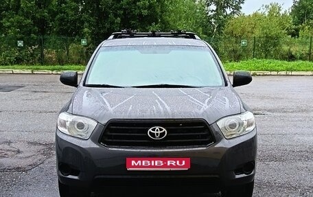 Toyota Highlander III, 2009 год, 2 400 000 рублей, 15 фотография