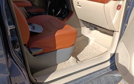 Toyota Land Cruiser Prado 120 рестайлинг, 2003 год, 1 400 000 рублей, 1 фотография