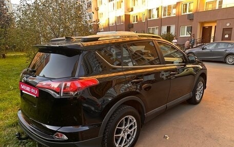 Toyota RAV4, 2018 год, 2 329 000 рублей, 5 фотография