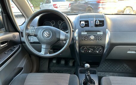 Suzuki SX4 II рестайлинг, 2010 год, 700 000 рублей, 10 фотография