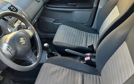 Suzuki SX4 II рестайлинг, 2010 год, 700 000 рублей, 9 фотография